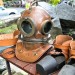 Přilba a boty ruského hadicového skafandru ШЛЕМ-3-Д (Š-3-D).