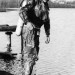 Potápění s přístrojem REKORD v šuranském štěrkovisku (Slovensko) dne 25. III. 1967. Foto: archiv Dušana Šurániho.