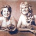 Propagační fotografie obou modelů – Rejnok I (vpravo) a Rejnok II (vlevo).