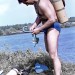 Šurany, srpen 1965. Mikuláš Kodada se připravuje k ponoru do štěrkoviště Tona